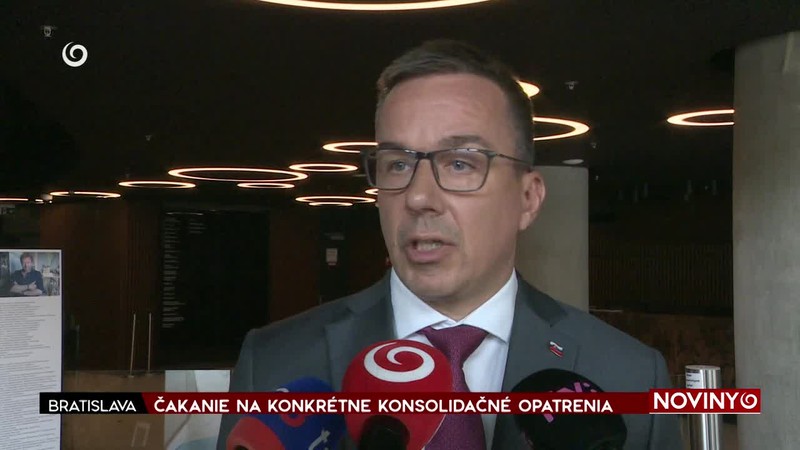ČAKANIE NA KONKRÉTNE KONSOLIDAČNÉ OPATRENIA