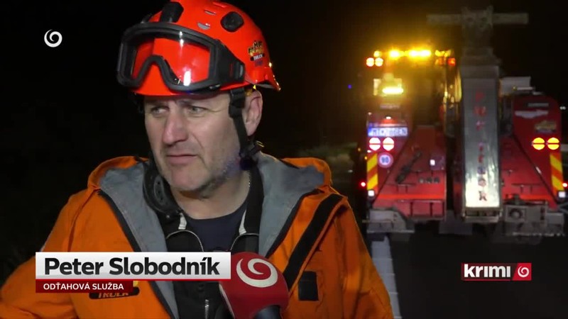 Dve nehody paralyzovali dopravu