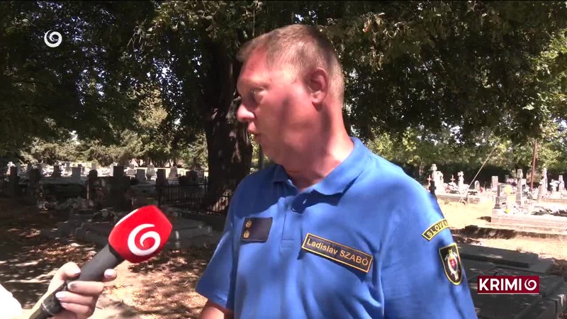 V PLAMEŇOCH BOL AJ CINTORÍN
