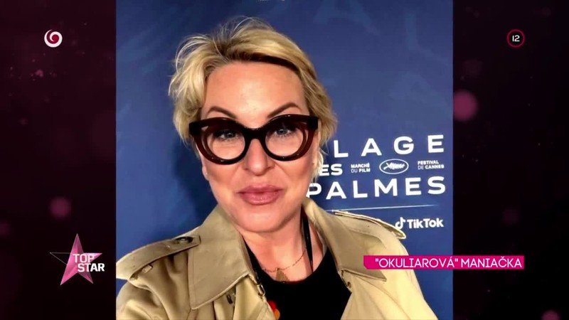 "Okuliarová" maniačka