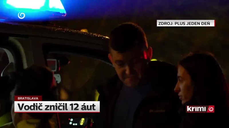 Vodič zničil 12 áut