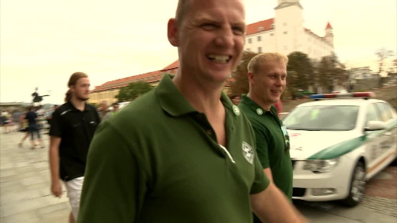 Ústava oslavovala 25 rokov. Do Národnej rady zavítalo množstvo ľudí