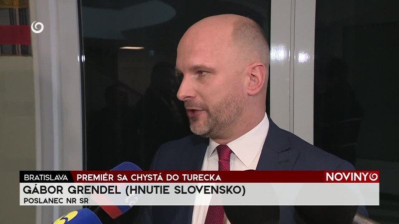PREMIÉR SA CHYSTÁ DO TURECKA