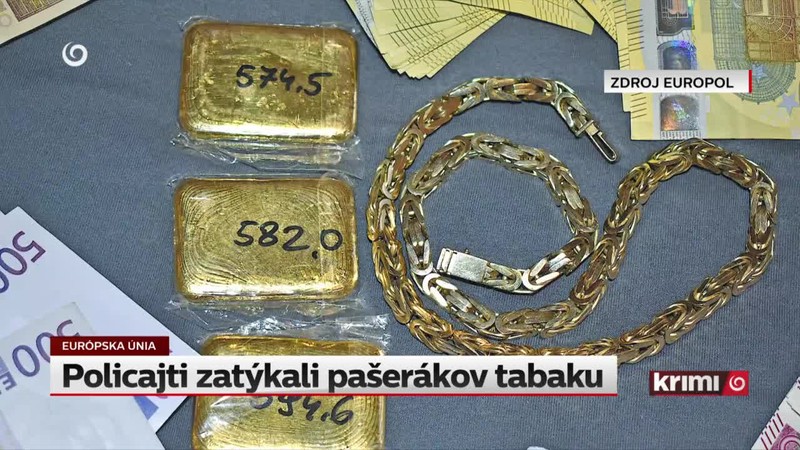 Policajti zatýkali pašerákov tabaku