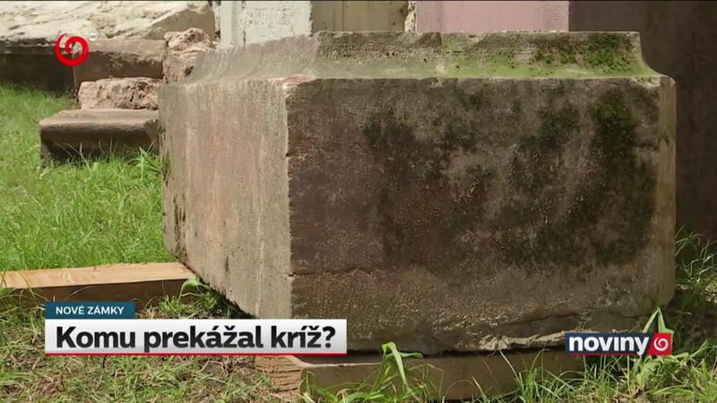 Komu prekážal kríž?