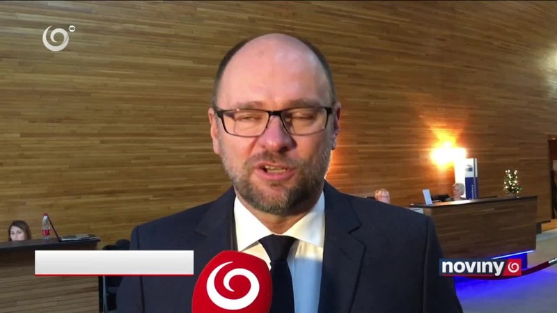Europoslancov trápi kebab!