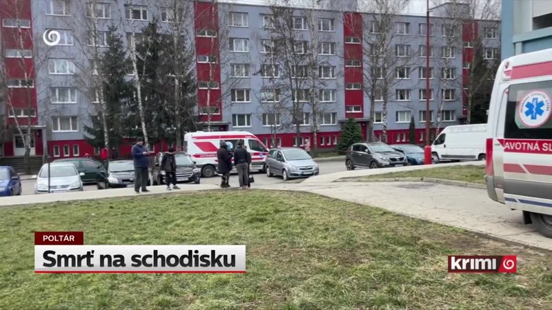 Smrť na schodisku