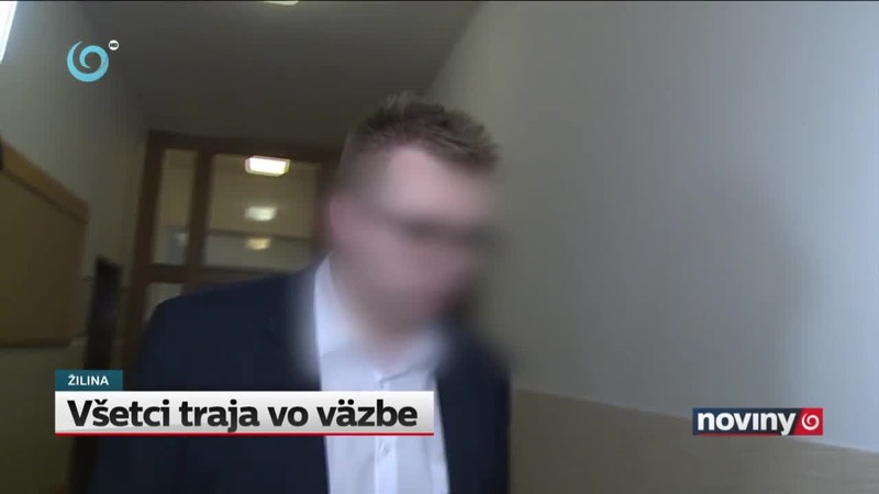 Všetci traja vo väzbe