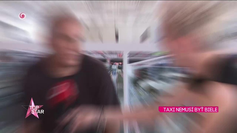 TAXI NEMUSÍ BYŤ BIELE