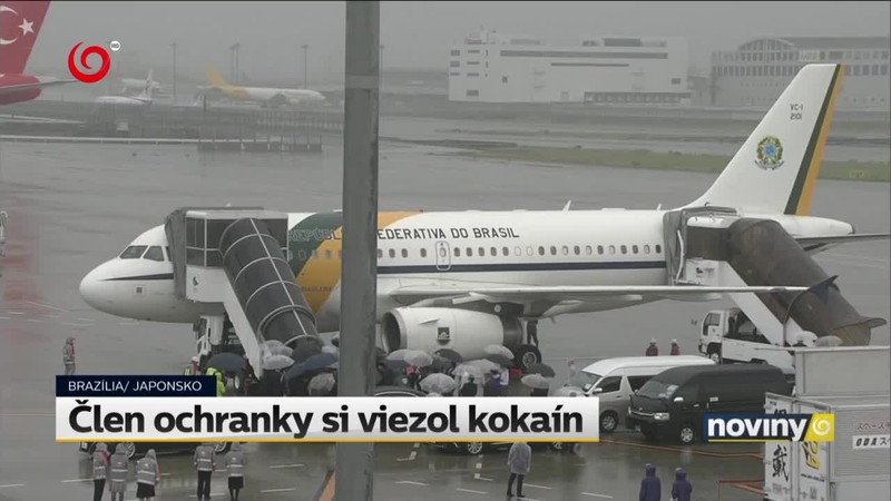 Člen ochranky si viezol kokaín