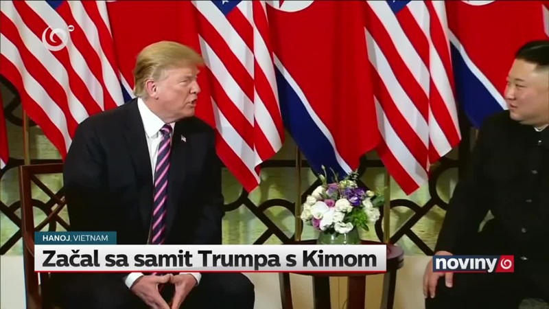 Začal sa samit Trumpa s Kimom