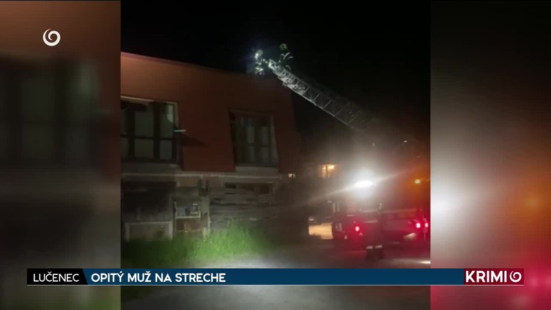 OPITÝ MUŽ NA STRECHE