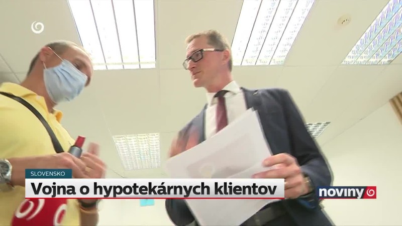 Vojna o hypotekárnych klientov