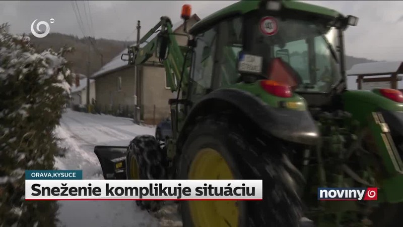 Sneženie komplikuje situáciu