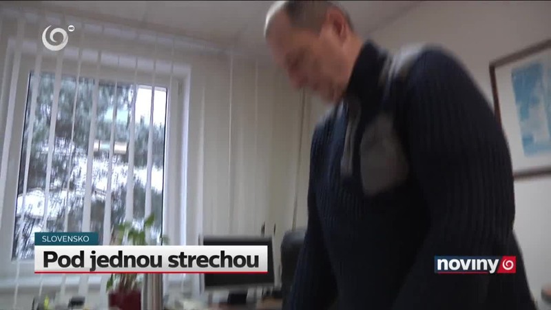Pod jednou strechou