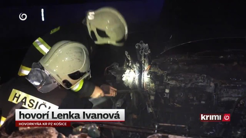 Luxusné auto zhorelo na kopu šrotu