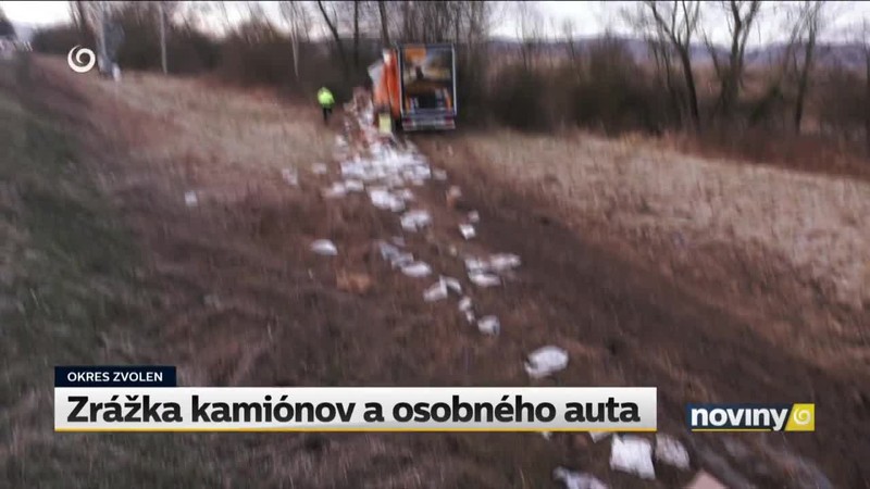 Zrážka kamiónov a osobného auta