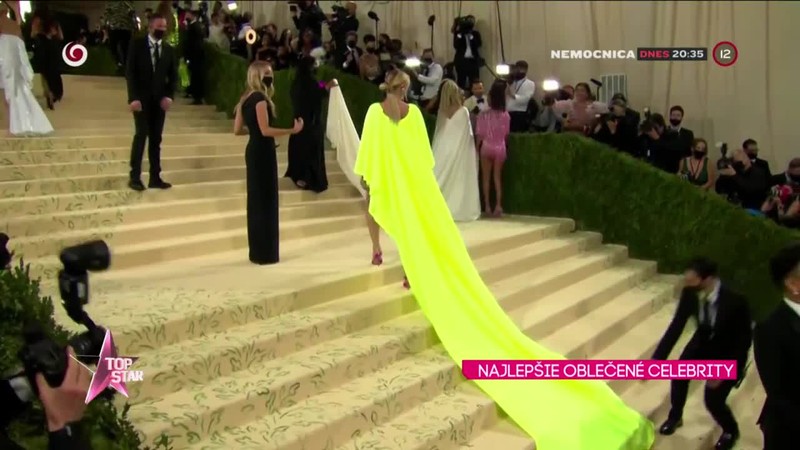 NAJLEPŠIE OBLEČENÉ CELEBRITY