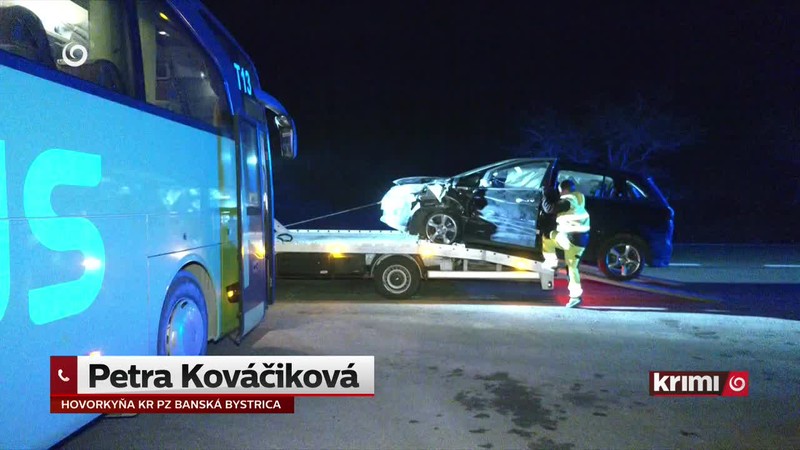 Neprejazdná cesta a dlhé kolóny áut