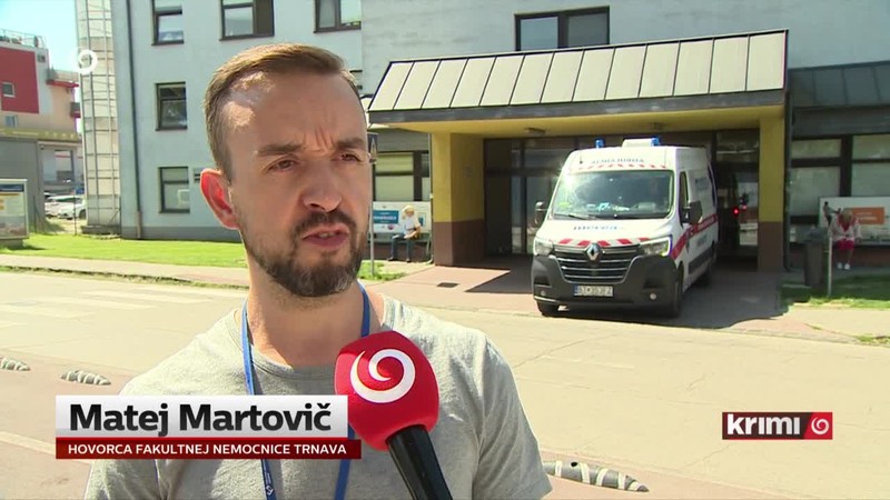 Kabínu žeriavnika zavalil materiál
