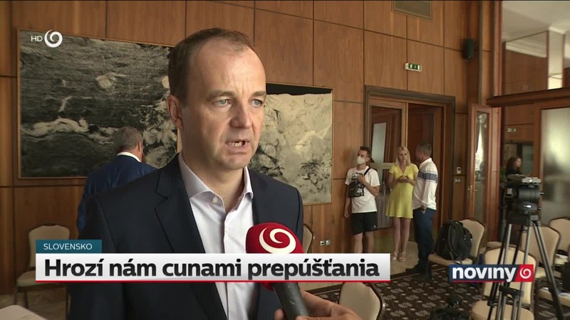 Hrozí nám cunami prepúšťania