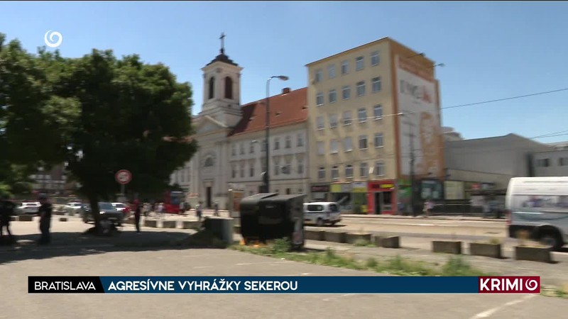 AGRESÍVNE VYHRÁŽKY SEKEROU