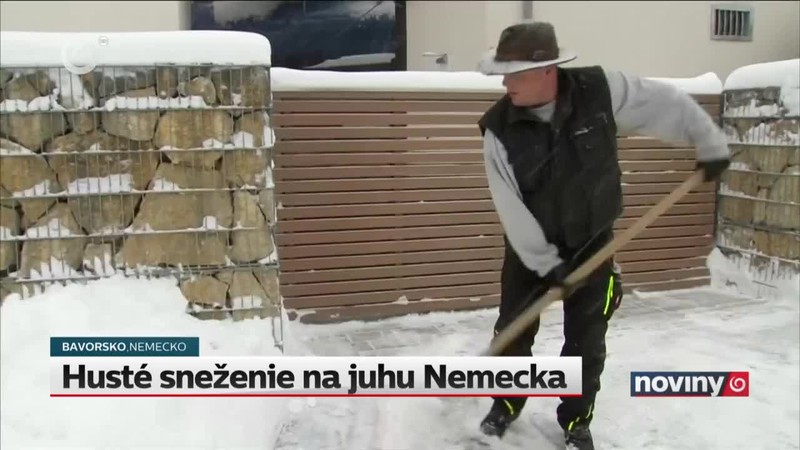 Husté sneženie na juhu Nemecka