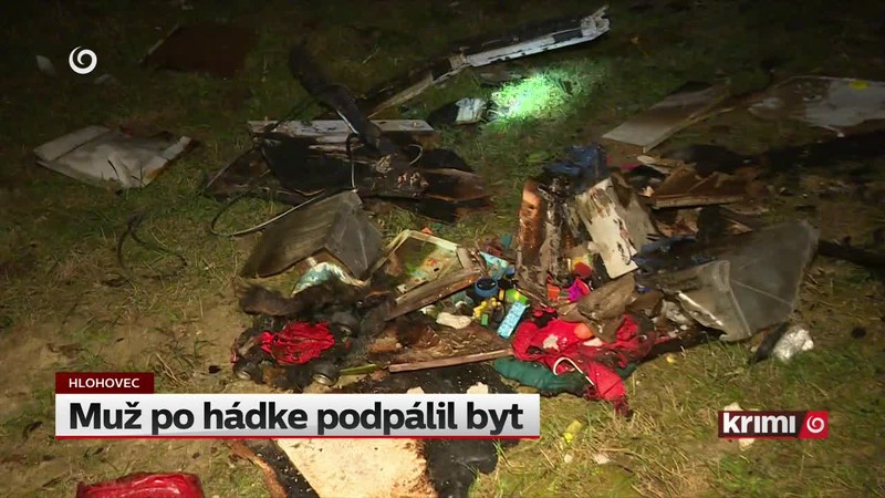Muž po hádke podpálil byt