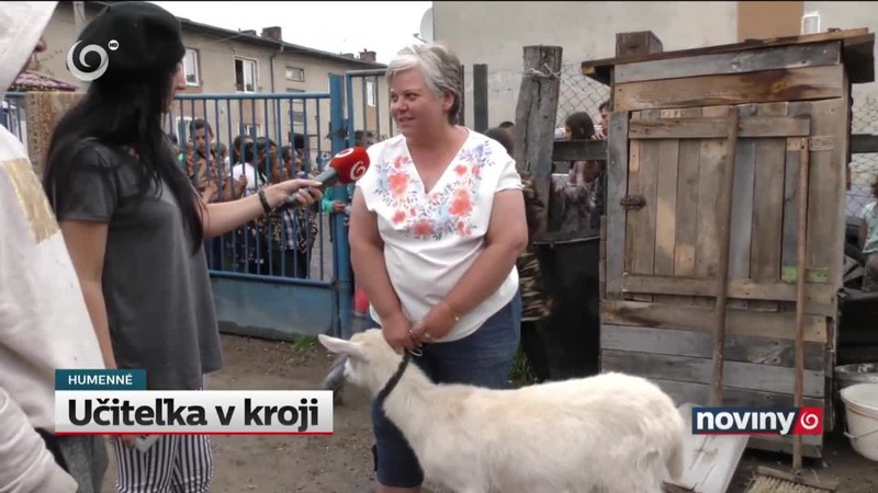 Učiteľka v kroji