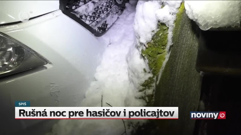 Rušná noc pre hasičov i policajtov