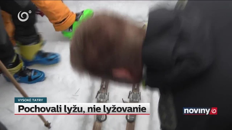 Pochovali lyžu, nie lyžovanie