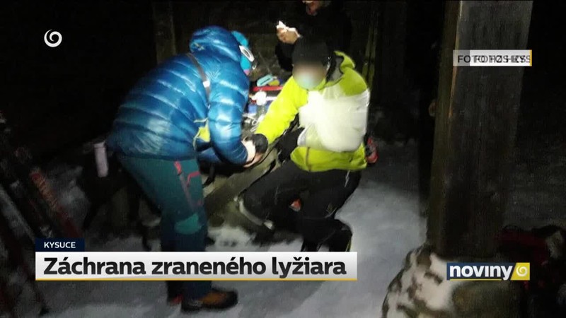 Záchrana zraneného lyžiara