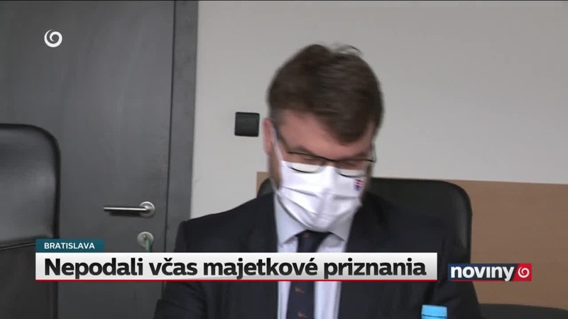 Nepodali včas majetkové priznania