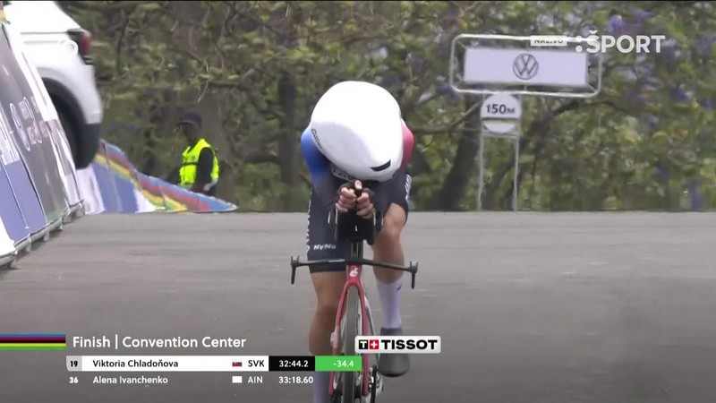 DAN BROWN ZAVÍTAL DO PRAHY