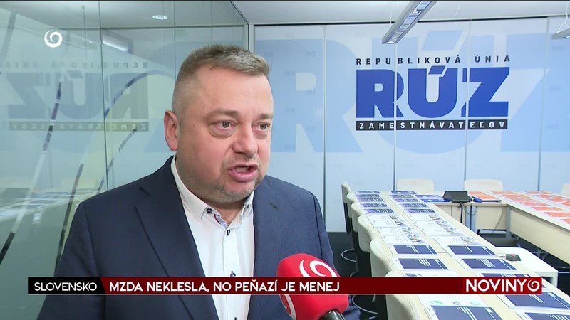 MZDA NEKLESLA, NO PEŇAZÍ JE MENEJ