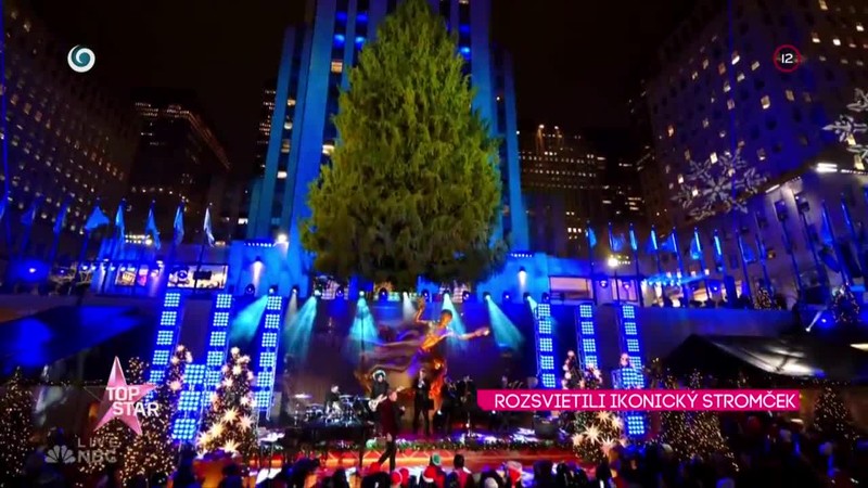 Rozsvietili ikonický stromček