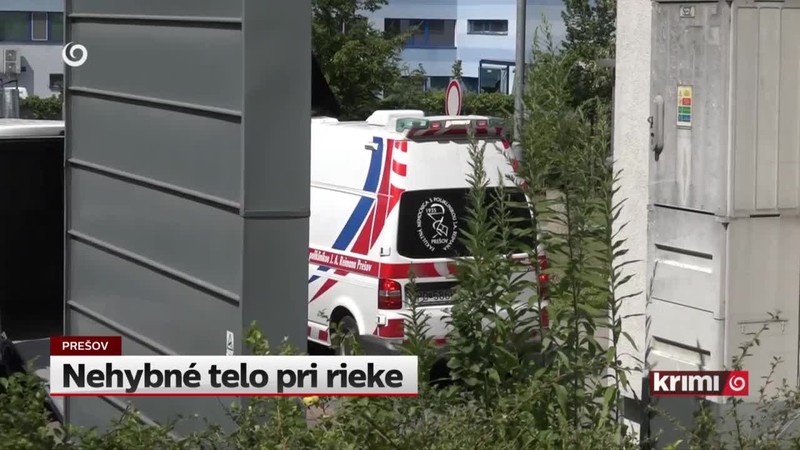 Nehybné telo pri rieke