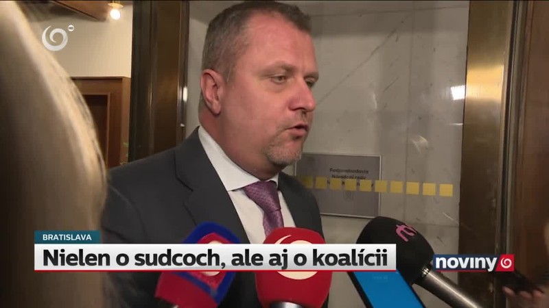 Nielen o sudcoch, ale aj o koalícii