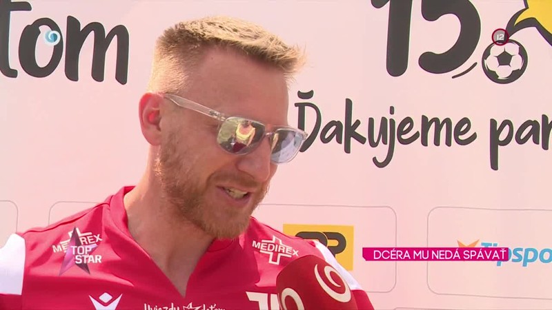 Dcéra mu nedá spávať