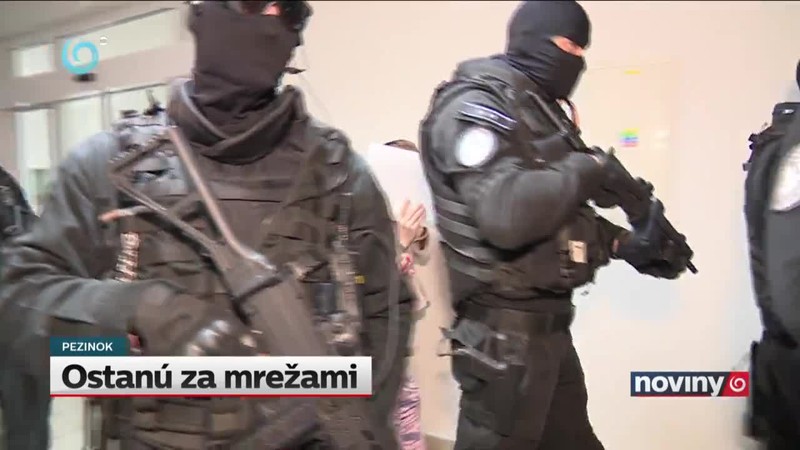 Ostanú za mrežami