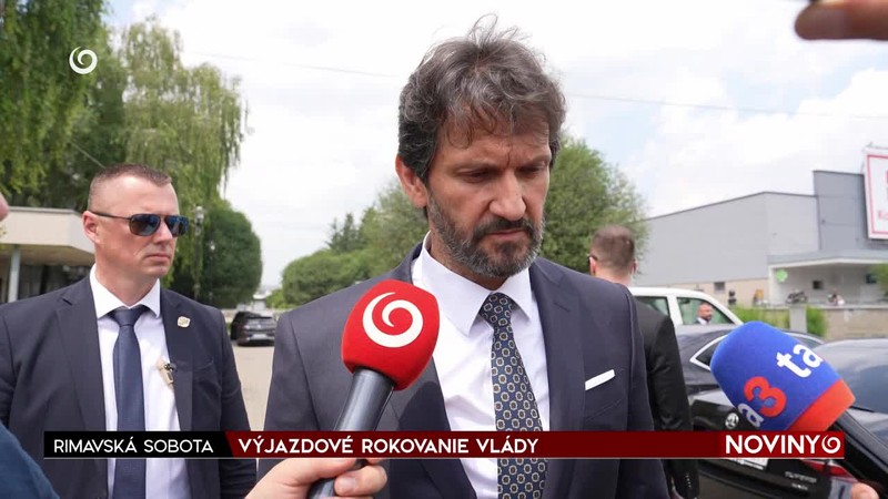VÝJAZDOVÉ ROKOVANIE VLÁDY
