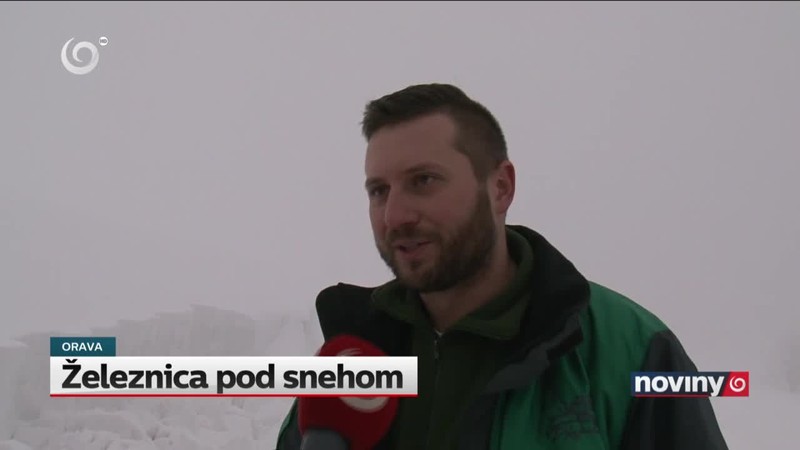 Železnica pod snehom