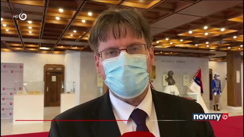 Jankovská sa vzdala talára