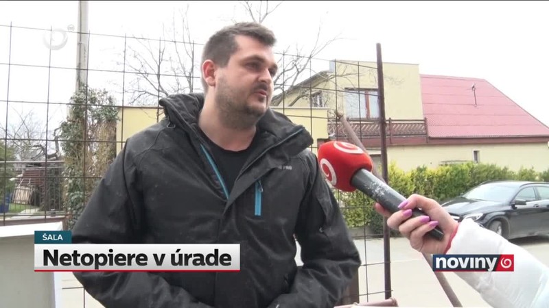 Netopiere v úrade