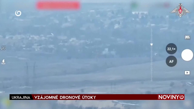 VZÁJOMNÉ DRONOVÉ ÚTOKY