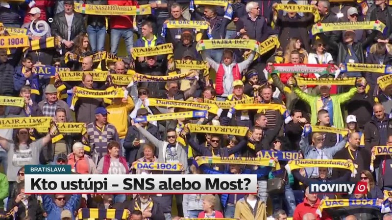 Kto ustúpi - SNS alebo Most?