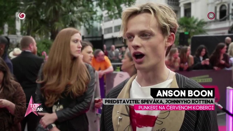 PUNKERI NA ČERVENOM KOBERCI