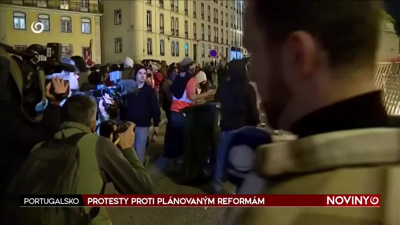 PROTESTY PROTI PLÁNOVANÝM REFORMÁM