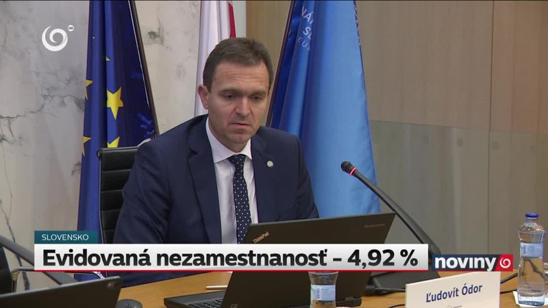 Evidovaná nezamestnanosť - 4,92 %