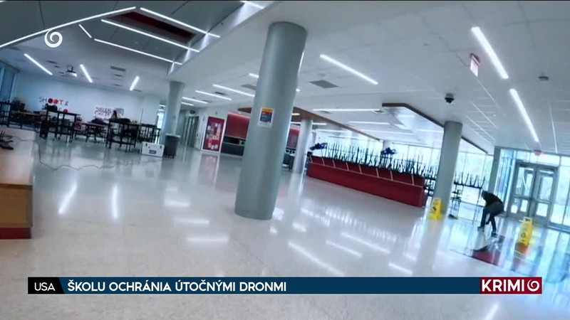 ŠKOLU OCHRÁNIA ÚTOČNÝMI DRONMI